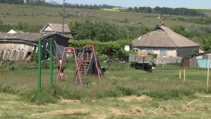 З двох сіл вивезли всіх. Скільки дітей залишається у селах Лиманської громади, де запровадили примусову евакуацію