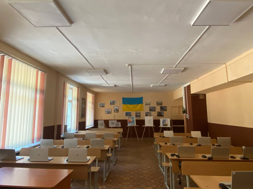 Трьом релокованим закладам освіти Донецької області передадуть обладнання від Уряду Японії