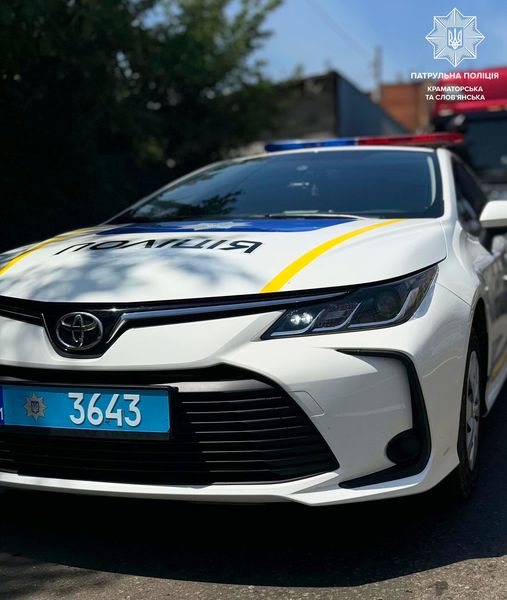 Чоловік викликав поліцію через знайому, яка не брала слухавку