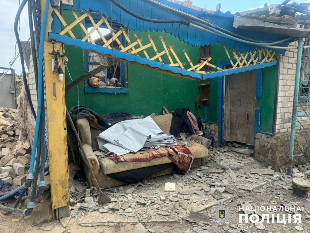 росіяни за добу скинули 29 бомб на Донеччину – поранено 15 цивільних