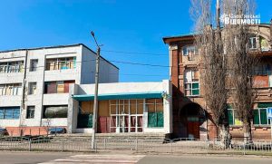 Скільки закладів освіти у Слов’янській громаді постраждали через обстріли та чи планується відновлення