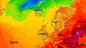 Аномальная жара задерживается: синоптик назвала приблизительную дату, когда в Украине похолодает