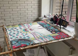 Відновила мистецтво розпису шовку: історія майстрині зі Слов’янська