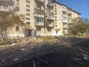 У двох містах Донеччини комендантська година триватиме 20 годин