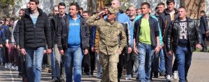 Від строкової служби до базової підготовки: нові правила військової підготовки в Україні
