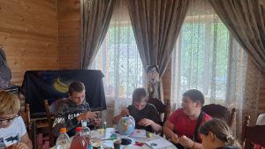 Діти у Святогірській громаді отримали музичні інструменти та продовжать навчатися музиці (фото)