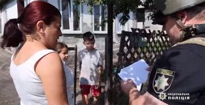 Поліція працює в Покровську, Мирнограді та Селидовому: 17 евакуаційних груп активно допомагають жителям