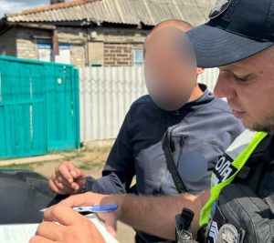 У Краматорську нетверезий водій намагався дати хабар патрульним