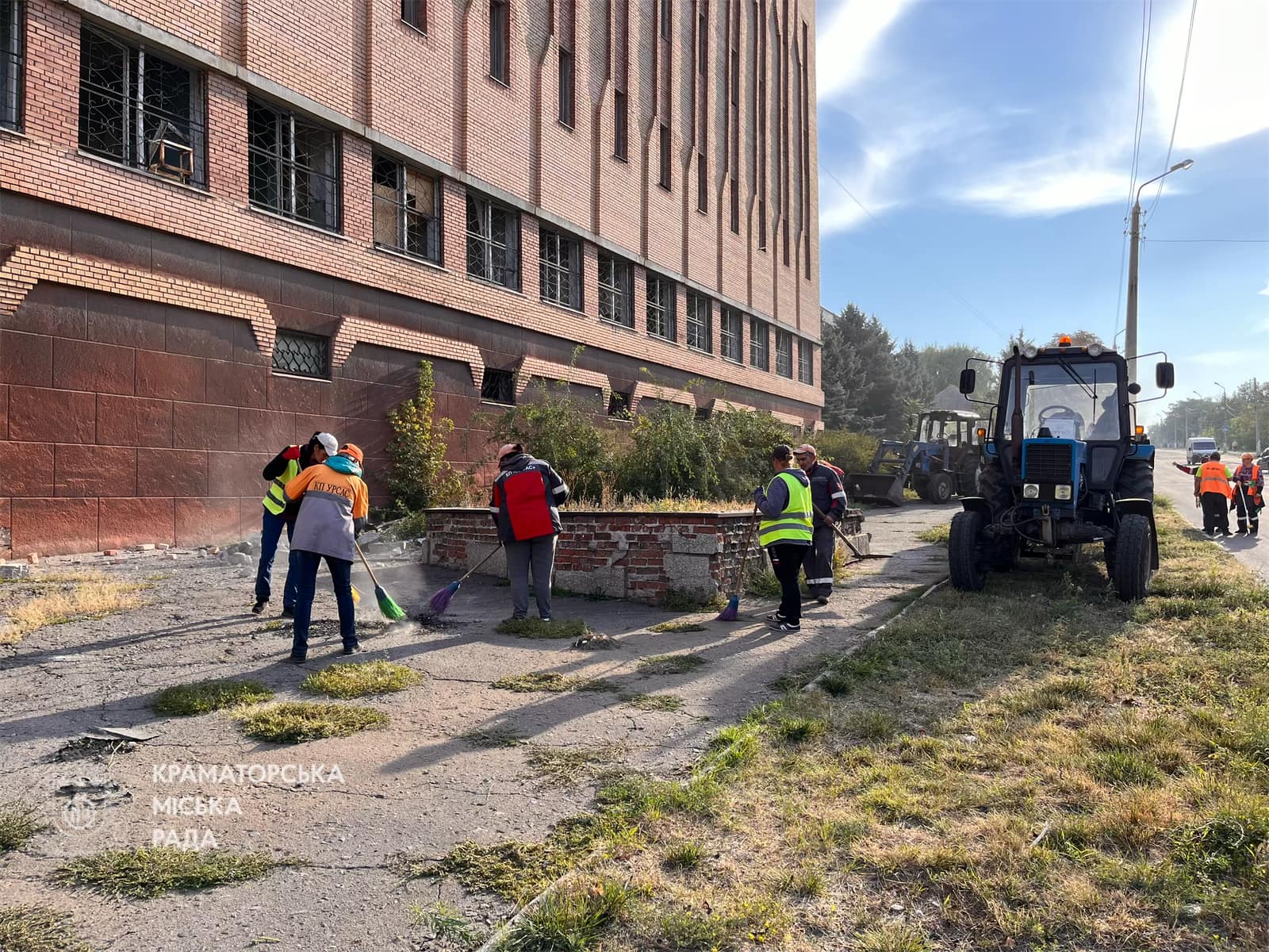 460738285 926243222878129 2126637706183463406 n