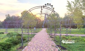 У прифронтовому Слов’янську будується новий арт-об’єкт, про який немає жодної інформації (фото)