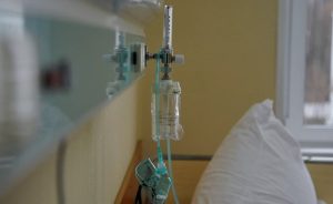 “За життя дівчини борються лікарі”. Стан поранених жителів Краматорська через обстріл 22 вересня