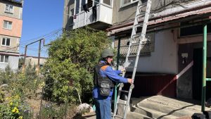 У Покровську та Родинському відновлюють газопостачання