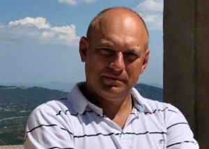 Колишній депутат Слов’янської міської ради Олексій Яковленко запрошує медиків до медичної роти НГУ