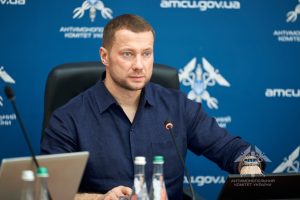 Підозрюваному у незаконному збагаченні Кириленку антикорупційний суд продовжив обов’язки голови АМКУ