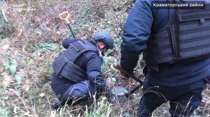 У природному парку “Святі гори” піротехніки ДСНС виявили та знищили гранатометний постріл та мінометну міну