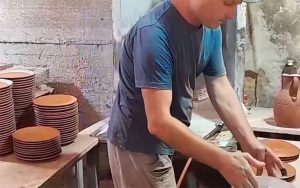 Технологія виготовлення молоченої слов’янської кераміки з червоної глини визнана нематеріальною культурною спадщиною Донеччини