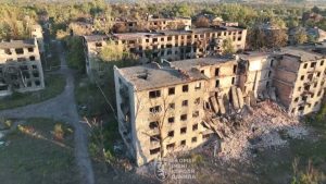 Тест автономности 16-й линейки айфонов: новый чемпион?