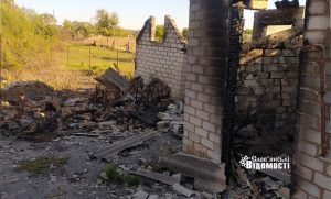 Як виживають мешканці селища Ямпіль на Лиманщині під постійними обстрілами з боку рф (фото)