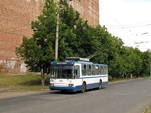 У Слов’янську у 2025-26 роках планують закупити понад десяток автобусів і тролейбусів: скільки грошей потрібно