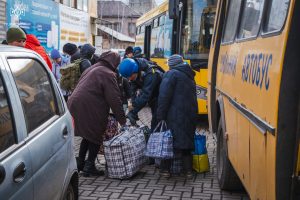 Жителі Донеччини можуть евакуюватись 23 листопада безкоштовно до Черкас, де є місця в гуртожитку для переселенців
