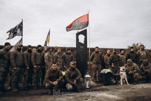 На Донеччині відкрили стелу на честь Дмитра “Да Вінчі” Коцюбайла