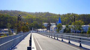 Підключили перший об’єкт. У Святогірську відновлюють централізоване водопостачання