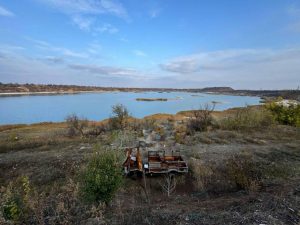 Донецькі Мальдіви: у мережі показали, який вигляд має сьогодні Авдіївський кар’єр