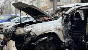 У Донецьку підірвали позашляховик, імовірно з колишнім начальником колонії в Оленівці