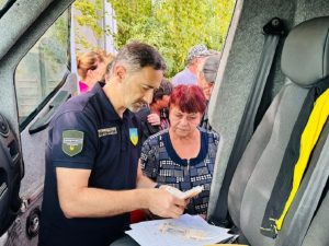 Як мешканцям Донеччини отримати тисячу Зеленського