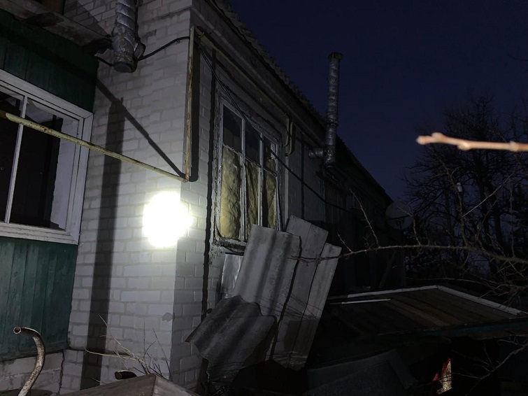 Зарічне Лиманської громади вчора увечері потрапило під російський обстріл: є поранені