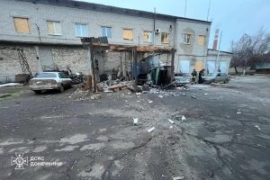 Вчора російські війська атакували Костянтинівку: пошкоджено пожежну частину