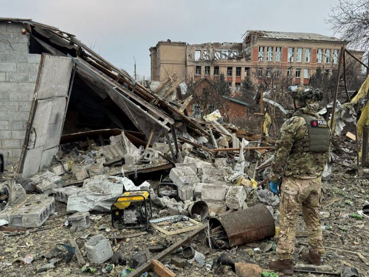 Обстріли Донеччини: один загиблий і четверо поранених