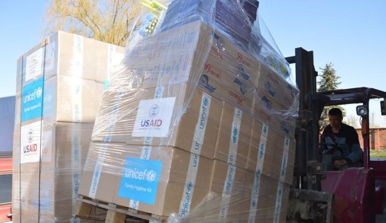 Допомоги поки не буде: розпорядження Трампа торкнеться і України