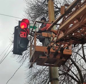 У Краматорську деякі світлофори обладнали “зеленими стрілками”