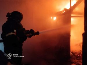 Три пожежі в одну ніч трапилися у приватних житлових секторах Слов’янська, Дружківки та села Яцьківка