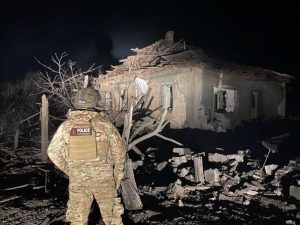 За добу росіяни 27 разів обстріляли населені пункти Донеччини: один загиблий, троє поранених