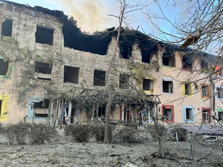 Росіяни 25 разів обстріляли населені пункти Донеччини: 3 загиблих, 10 поранених