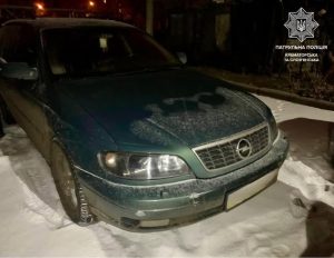 У Краматорську патрульна поліція виявила автомобіль, що перебував у розшуку