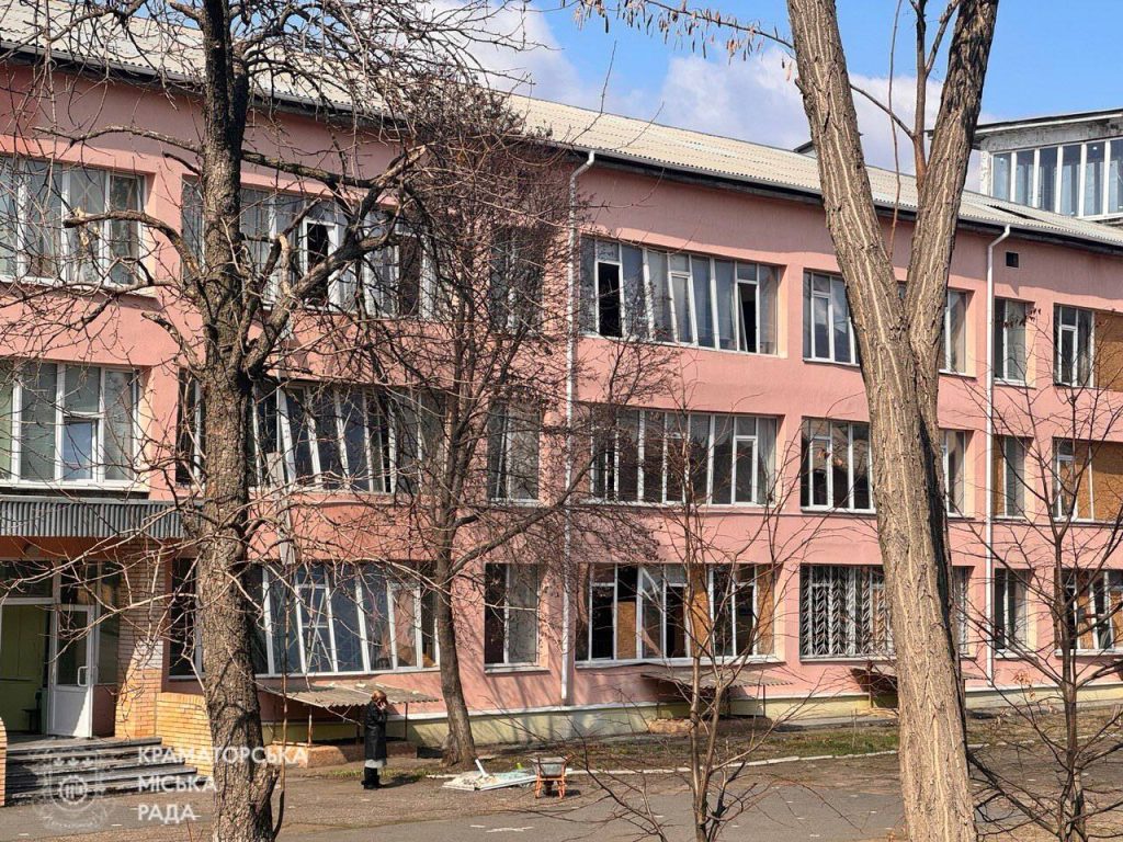 Наслідки обстрілу Краматорська (фото)