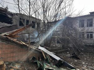 Росіяни 8 разів обстріляли населені пункти Донеччини: 3 поранених, 1 загиблий