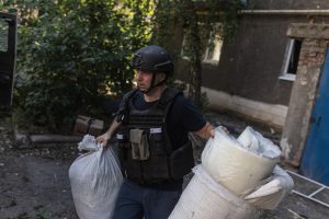 Історія рятувальника зі Слов’янська, що щодня ризикує життям, рятуючи інших