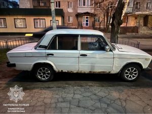 У Слов’янську патрульні виявили автомобіль у розшуку за заявкою пильної громадянки