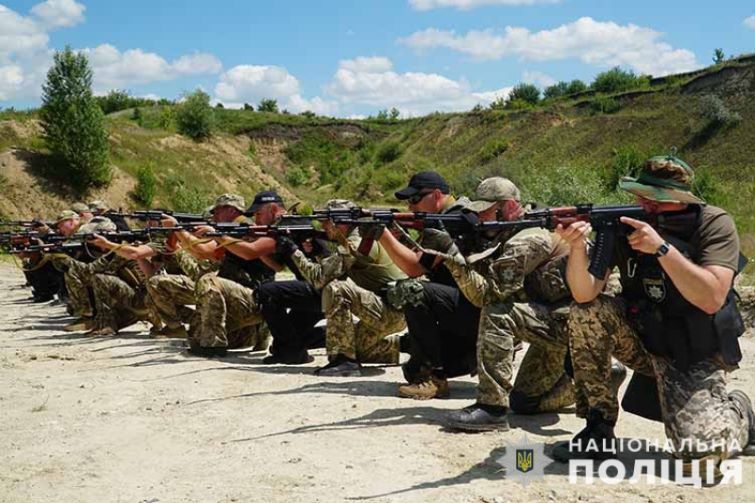 Оголошено конкурс на службу в батальйоні поліції особливого призначення у Донецькій області