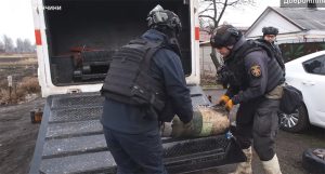 У Добропіллі піротехніки вилучили залишки ракети “Торнадо-С”