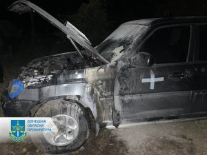 Слов’янський суд виніс вирок двом неповнолітнім, які підпалили автомобіль ЗСУ. Дали умовно