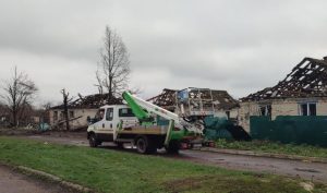 За дві доби енергетикам вдалося повернути електропостачання у понад 7 тисяч осель