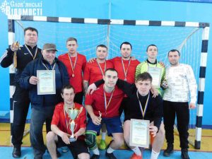 Зимова першість з футболу: хто став переможцем та які результати фіналу (фото)