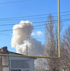 Краматорськ зазнав ворожого удару. Є постраждалі.