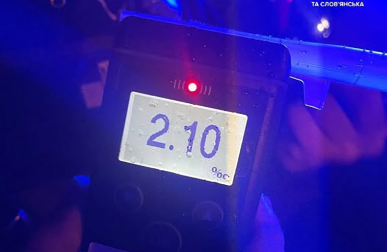 Водій зупинений у Краматорському районі “надув” у Драгер 2,10 проміле