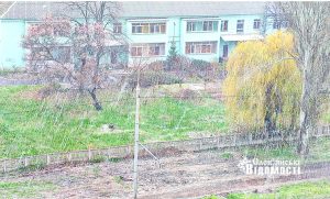 Вербна неділя повна несподіванок. Слов’янськ знову притрусило сніжком